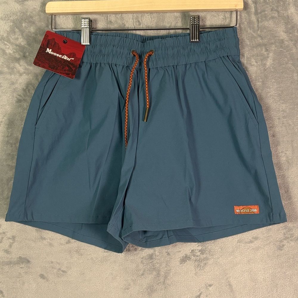 NWT New Moosejaw Blue Coastal Shorts Size Small